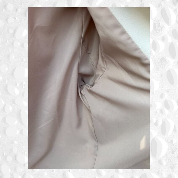 Aritzia Wilfred Mayet Jacket - Ivory/Silver - Medium - Like New - Picture 10 of 11